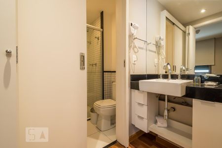 Apartamento à venda com 50m², 1 quarto e 1 vaga Apartamento à venda com 50m², 1 quarto e 1 vagaBanheiro