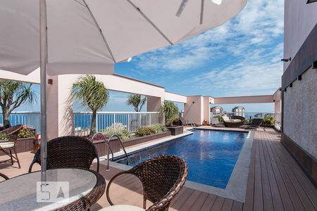 Apartamento à venda com 73m², 2 quartos e 1 vagaPiscina