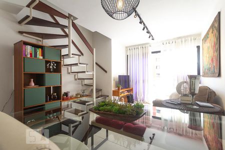 Sala de apartamento à venda com 2 quartos, 73m² em Barra da Tijuca, Rio de Janeiro