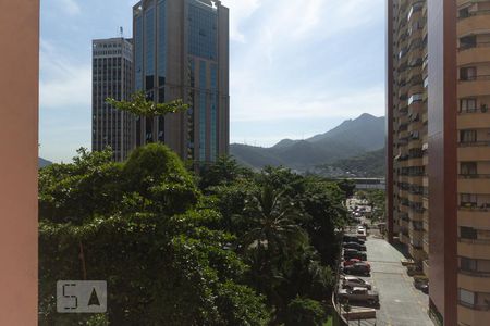 Apartamento à venda com 73m², 2 quartos e 1 vagaVista