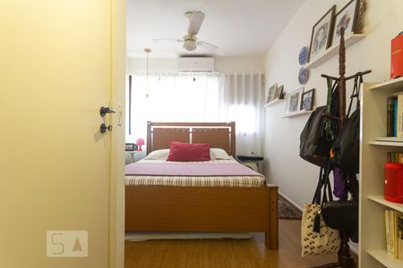 Apartamento à venda com 73m², 2 quartos e 1 vagaSuíte