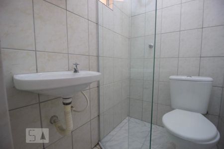 Detalhe Banheiro de kitnet/studio para alugar com 1 quarto, 15m² em Vila Gomes, São Paulo