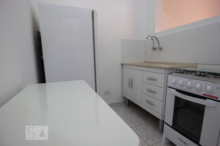 Studio para alugar com 15m², 1 quarto e sem vaga Studio para alugar com 15m², 1 quarto e sem vagaDetalhe Cozinha