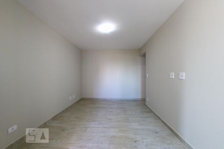 Sala de apartamento para alugar com 3 quartos, 85m² em Jardim Flor da Montanha, Guarulhos