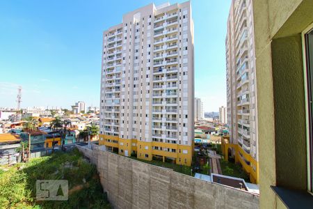 Vista da Sala de apartamento para alugar com 3 quartos, 85m² em Jardim Flor da Montanha, Guarulhos