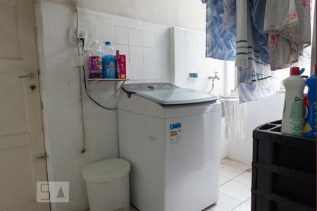 Apartamento à venda com 136m², 3 quartos e sem vagaÁrea de Serviço