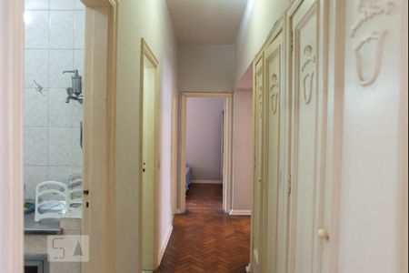 Apartamento à venda com 136m², 3 quartos e sem vagaCorredor