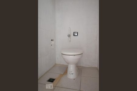 Apartamento à venda com 136m², 3 quartos e sem vagaBanheiro de Serviço