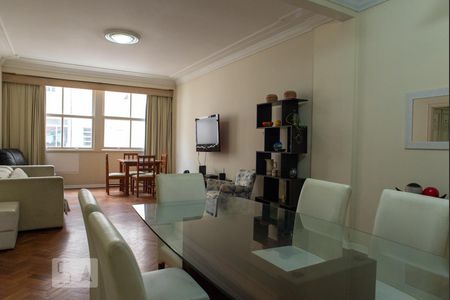 Sala de apartamento à venda com 3 quartos, 136m² em Copacabana, Rio de Janeiro