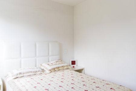 Suíte de apartamento para alugar com 2 quartos, 70m² em Jardim Sílvia, Santo André