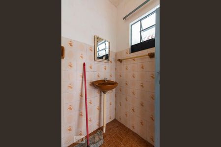 Banheiro Social de casa à venda com 1 quarto, 45m² em Vila Guarani (z Sul), São Paulo