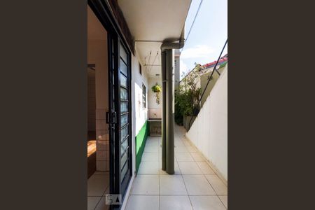 Casa à venda com 45m², 1 quarto e sem vagaÁrea de Serviço