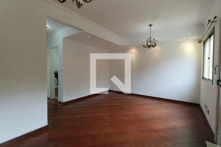 Sala de casa de condomínio para alugar com 3 quartos, 211m² em Vila São Silvestre, São Paulo