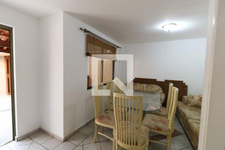 Sala 2 de casa de condomínio para alugar com 3 quartos, 211m² em Vila São Silvestre, São Paulo