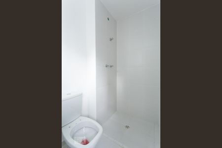 Apartamento para alugar com 53m², 2 quartos e 1 vaga Apartamento para alugar com 53m², 2 quartos e 1 vagaBanheiro da Suíte