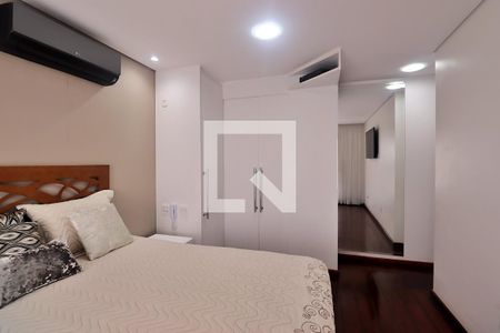 Apartamento à venda com 227m², 3 quartos e 4 vagasSuíte 3