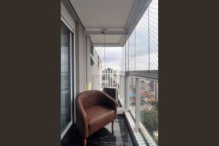 Apartamento à venda com 227m², 3 quartos e 4 vagasVaranda