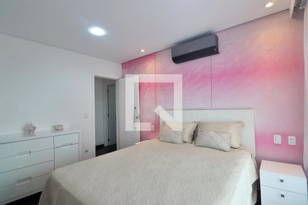 Apartamento à venda com 227m², 3 quartos e 4 vagasSuíte 2