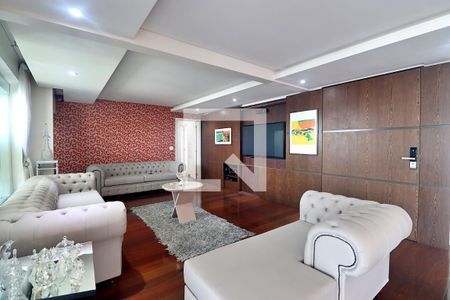 Apartamento à venda com 227m², 3 quartos e 4 vagasSala