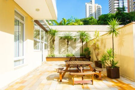 Apartamento à venda com 227m², 3 quartos e 4 vagasÁrea comum