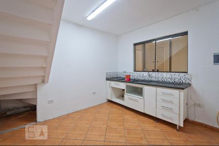 Cozinha de casa para alugar com 1 quarto, 58m² em Parque Císper, São Paulo