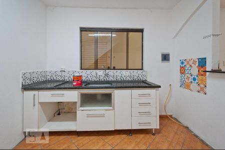 Cozinha de casa para alugar com 1 quarto, 58m² em Parque Císper, São Paulo