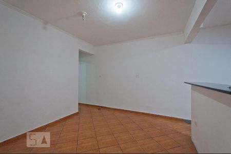 Sala de casa para alugar com 1 quarto, 58m² em Parque Císper, São Paulo