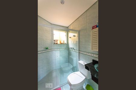 Casa à venda com 280m², 4 quartos e 6 vagasBanheiro Social