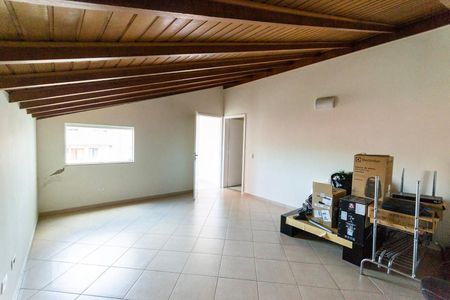 Casa à venda com 280m², 4 quartos e 6 vagasSótão 