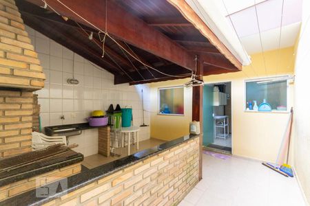 Casa à venda com 280m², 4 quartos e 6 vagasChurrasqueira