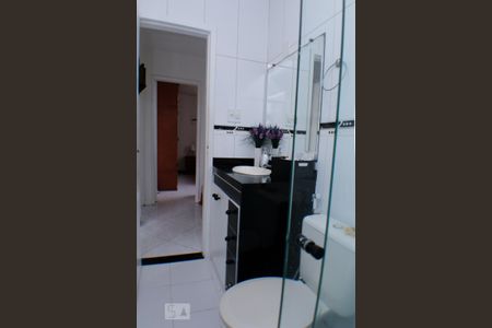 Apartamento para alugar com 65m², 3 quartos e sem vagaBanheiro