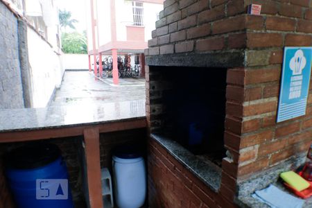 Apartamento para alugar com 65m², 3 quartos e sem vagaÁrea comum - Churrasqueira