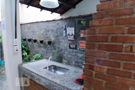 Apartamento para alugar com 65m², 3 quartos e sem vagaÁrea comum - Churrasqueira