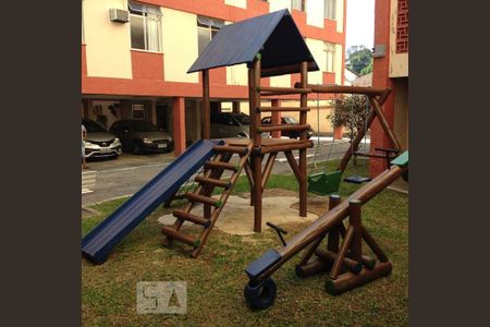 Apartamento para alugar com 65m², 3 quartos e sem vagaÁrea Comum - Playground