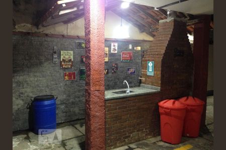 Apartamento para alugar com 65m², 3 quartos e sem vagaÁrea comum - Churrasqueira