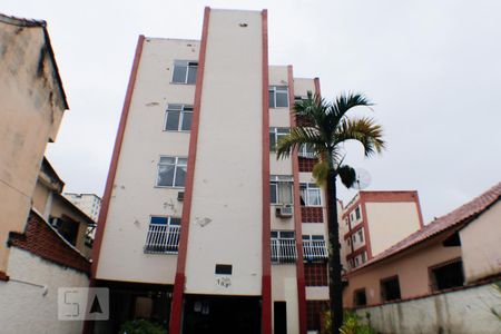 Apartamento para alugar com 65m², 3 quartos e sem vagaFachada