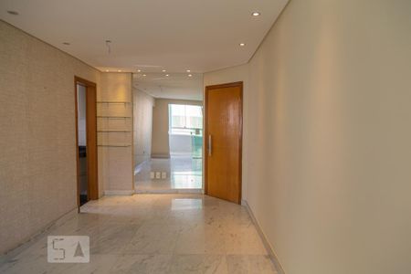 Sala de apartamento para alugar com 2 quartos, 87m² em Sion, Belo Horizonte
