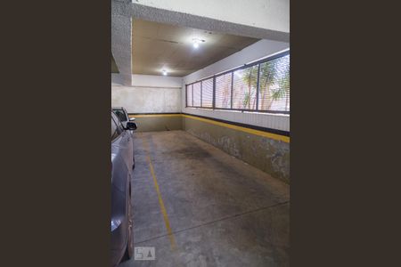 Garagem de apartamento para alugar com 2 quartos, 87m² em Sion, Belo Horizonte