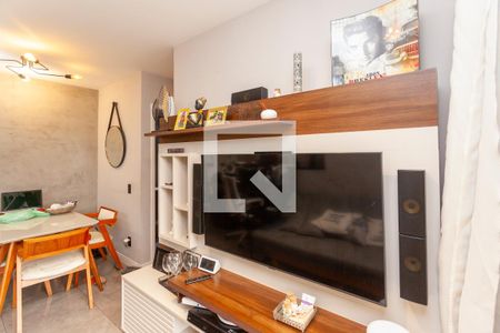 Sala de apartamento à venda com 2 quartos, 76m² em Jardim Umuarama, São Paulo