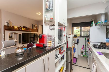 Cozinha de apartamento à venda com 2 quartos, 76m² em Jardim Umuarama, São Paulo