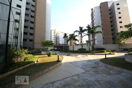 Apartamento para alugar com 76m², 2 quartos e 1 vagaÁrea Comum