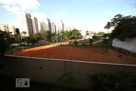 Apartamento para alugar com 76m², 2 quartos e 1 vagaVista 2