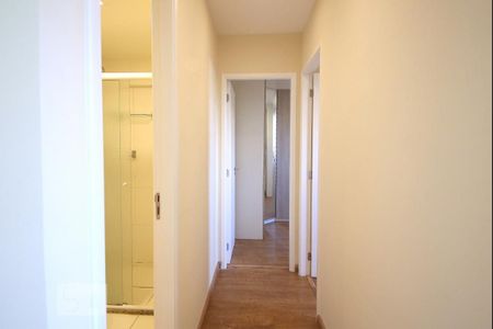 Apartamento para alugar com 76m², 2 quartos e 1 vagaCorredor