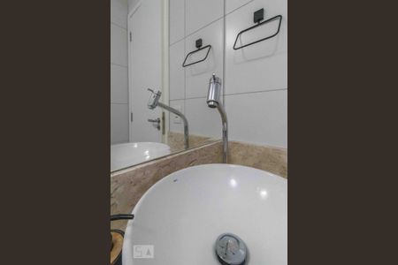 Apartamento à venda com 32m², 1 quarto e sem vagaBanheiro