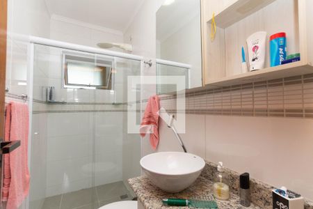 Casa à venda com 186m², 3 quartos e 4 vagasBanheiro da Suíte 2