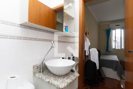 Casa à venda com 186m², 3 quartos e 4 vagasBanheiro da Suíte 2