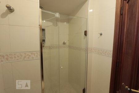 Apartamento à venda com 131m², 3 quartos e 1 vagaBanheiro