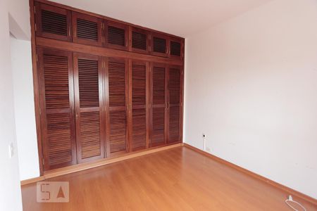 Apartamento à venda com 131m², 3 quartos e 1 vagaSuite