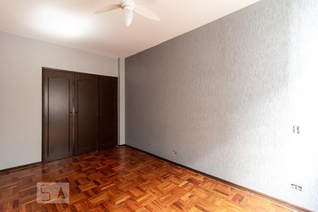 Apartamento à venda com 170m², 4 quartos e 2 vagasQuarto 1