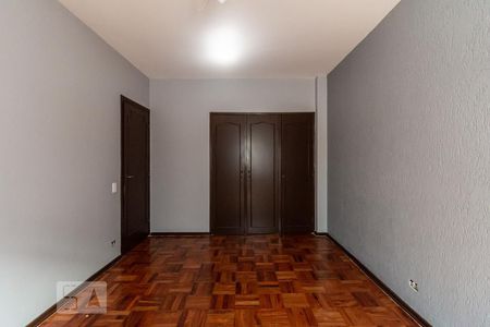 Apartamento à venda com 170m², 4 quartos e 2 vagasQuarto 1